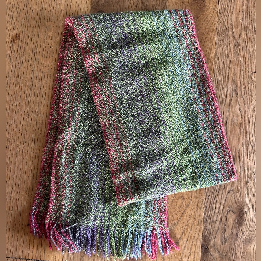 Mucros Ireland Weavers Scarf Purple Green pink boucle like new